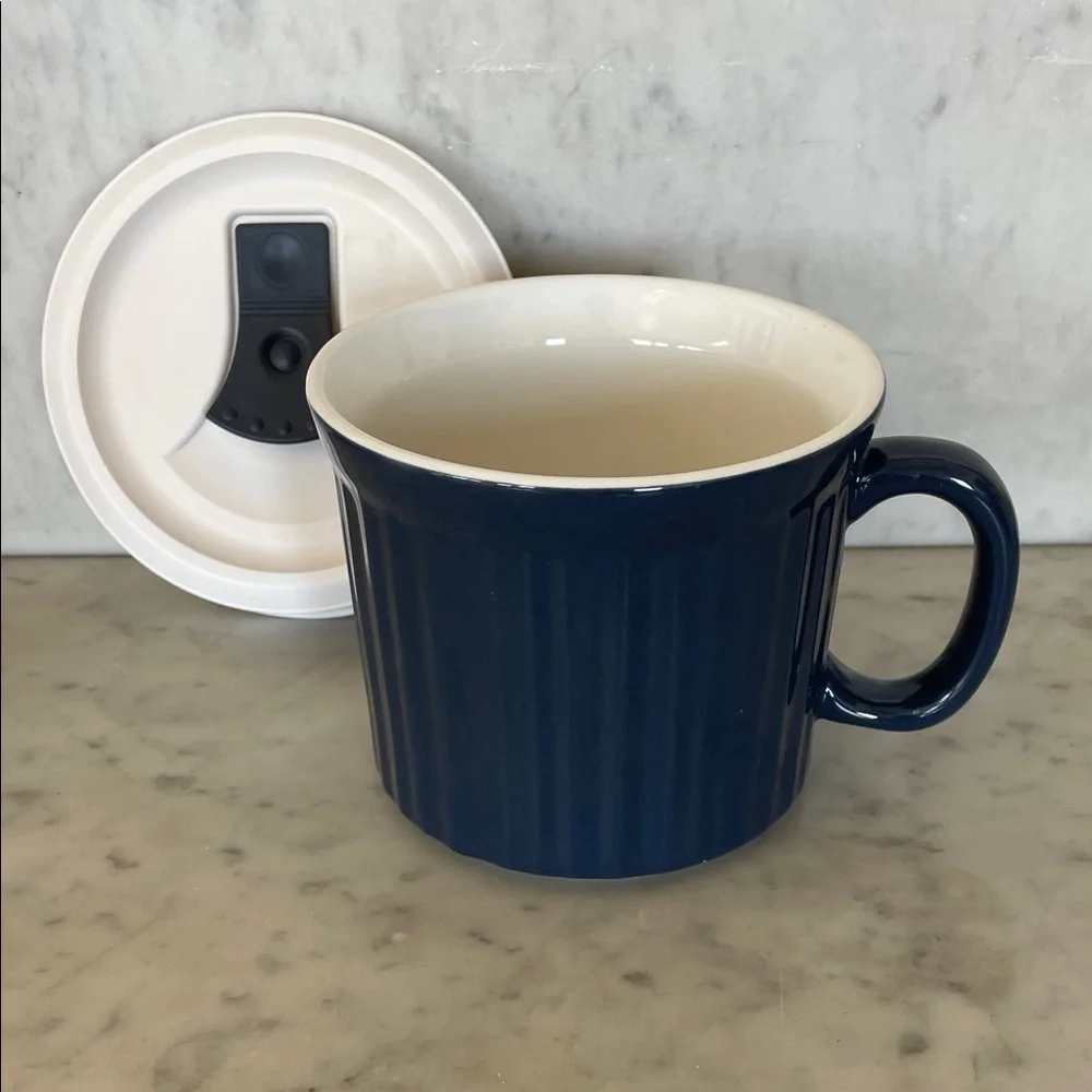 CORNINGWARE Blue Meal Mug with Vented Steam Lid 20 ounces